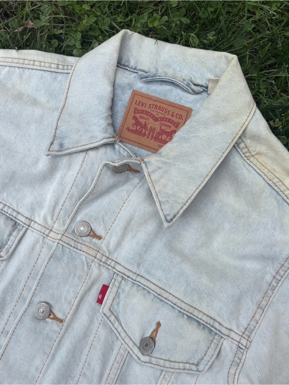 Levis lightweight levi